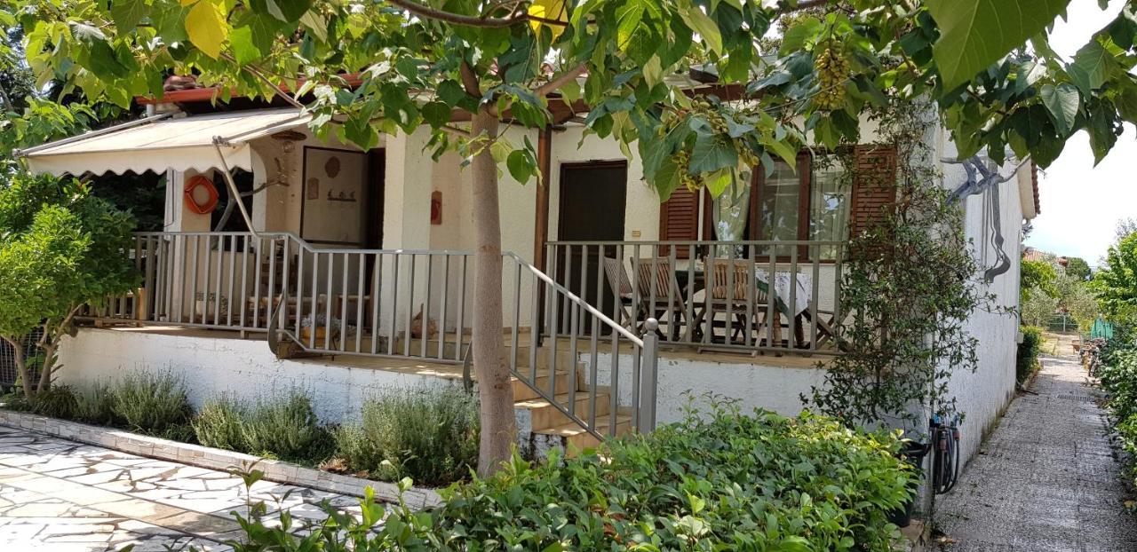 הוילה Karavómilos Country House By The Sea !!! מראה חיצוני תמונה