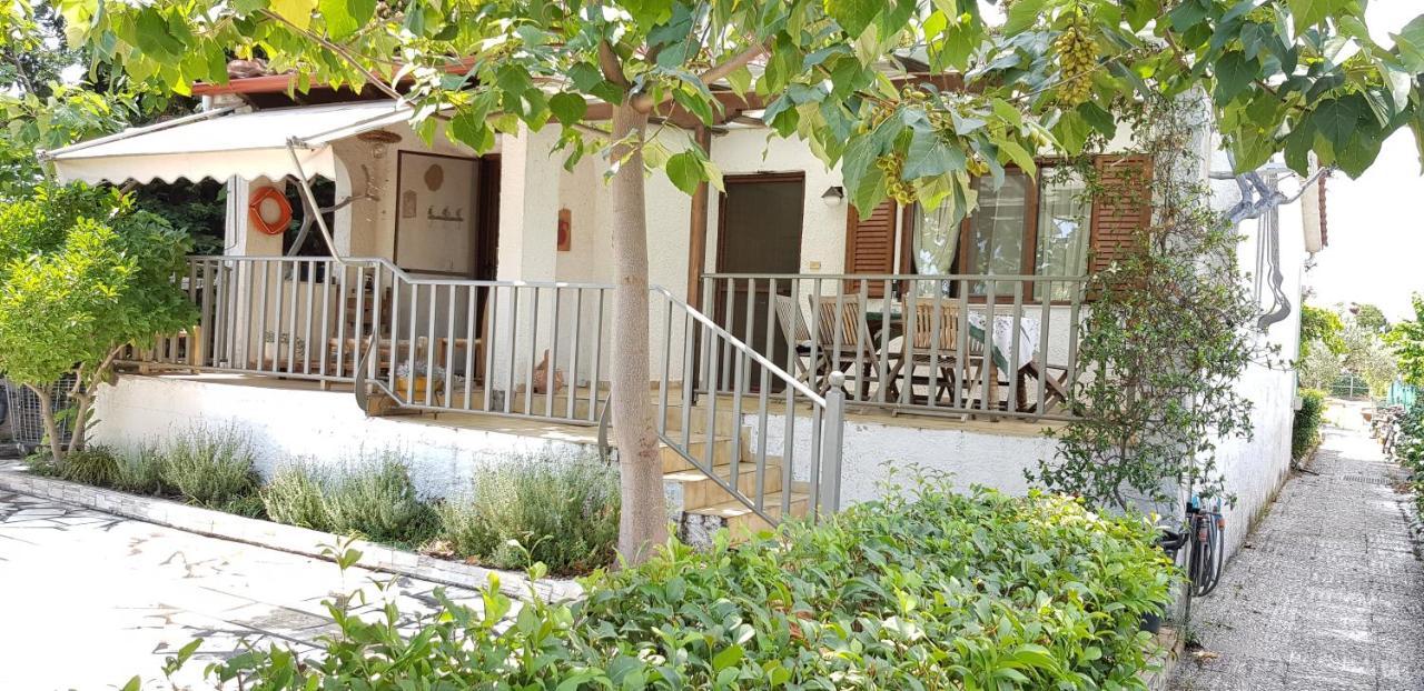 הוילה Karavómilos Country House By The Sea !!! מראה חיצוני תמונה